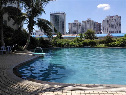 马路边上串串香